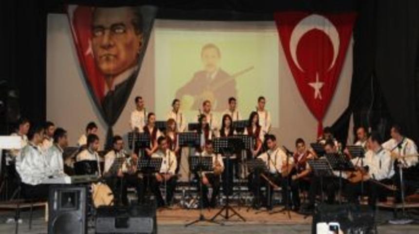 Bozok &Uuml;niversitesi Bozkırın Tezenesi Neşet Ertaş&rsquo;ı Andı