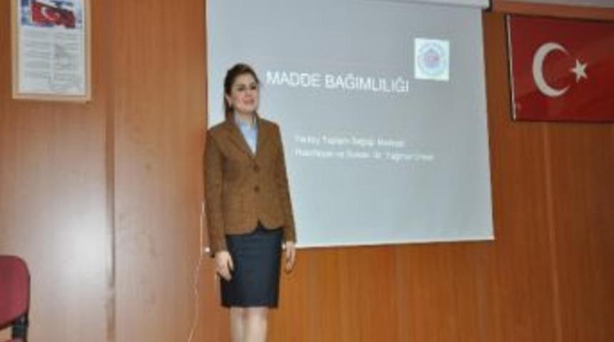 Yerk&ouml;y'de Lise &Ouml;ğrencilerine &ldquo;madde Bağımlığı" Konferansı