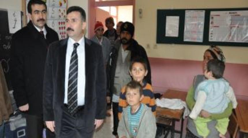 &Ccedil;adırları Su Altında Kalan Tarım Iş&ccedil;ileri Okullara Yerleştirildi