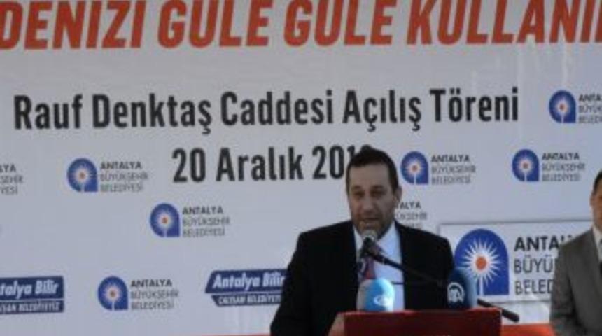 Sedar Denktaş: Ne Olursa Olsun Sırtınızı Yavru Vatana D&ouml;nmeyin