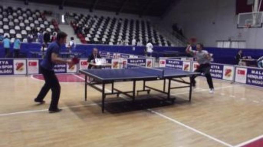 Rahime Batu masa tenisinde yine zirvede