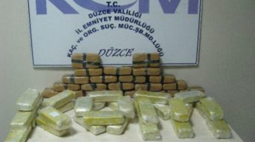 D&uuml;zce'de 26,5 Kilo Eroin Ele Ge&ccedil;irildi