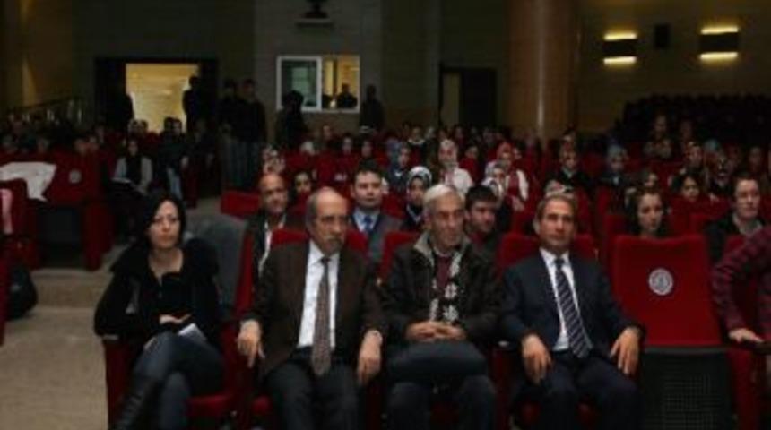 Post-end&uuml;striyel Toplum &Ccedil;alışma İlişkileri Ve Beyaz Yakalılar