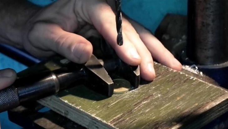 Bozuk parayı bakın neye çevirdi G1