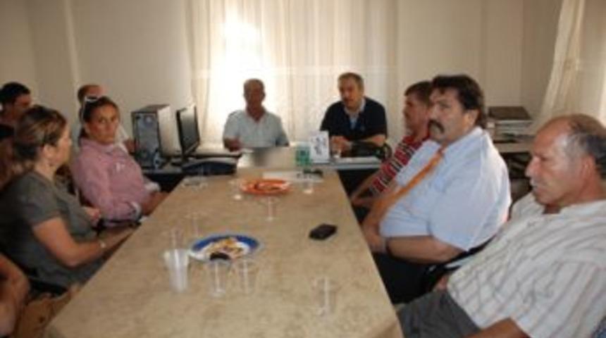 MHP Heyetinden S&uuml;t Birliği&rsquo;ne ziyaret