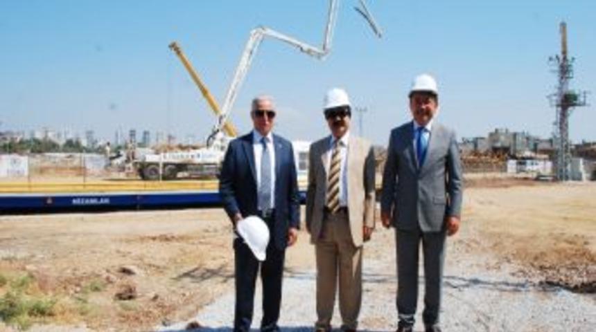 Vali Coş, &lsquo;kentsel D&ouml;n&uuml;ş&uuml;m &Ccedil;alışmasını&rsquo; Yerinde İnceledi