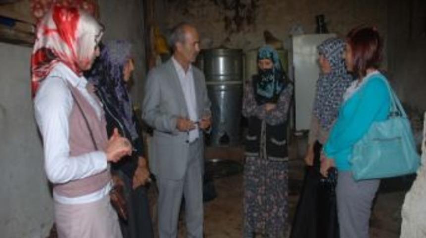 Muş&rsquo;ta &Ouml;ğretmenler Kız &Ccedil;ocukları İ&ccedil;in Seferber Oldu