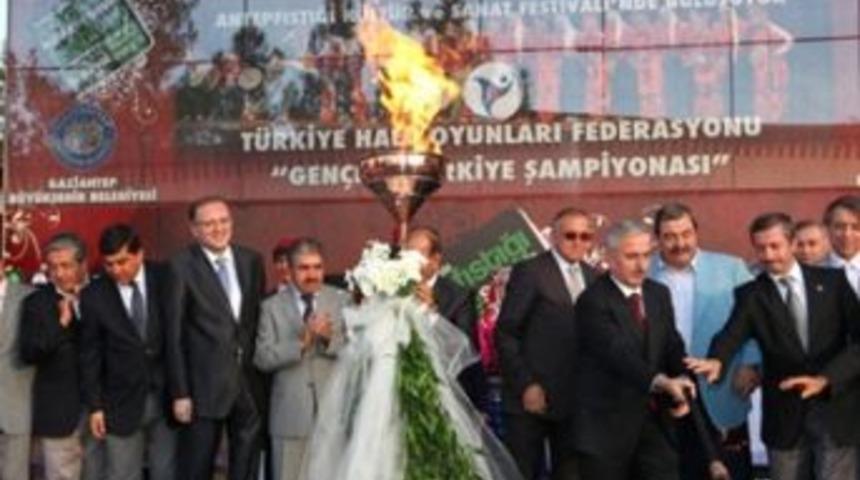 Antep fıstığı Yeni T&uuml;rk&uuml; ile coştu