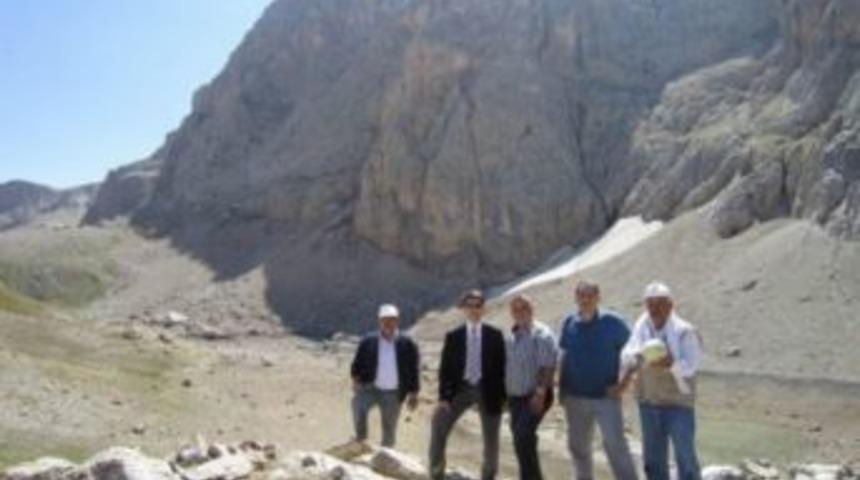 Kemah&rsquo;ta Yaylacılık Faaliyetleri Devam Ediyor