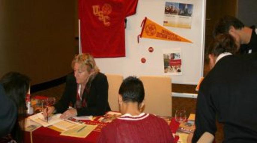 Yurtdışı Eğitim Fuarları İzmir'de Başladı