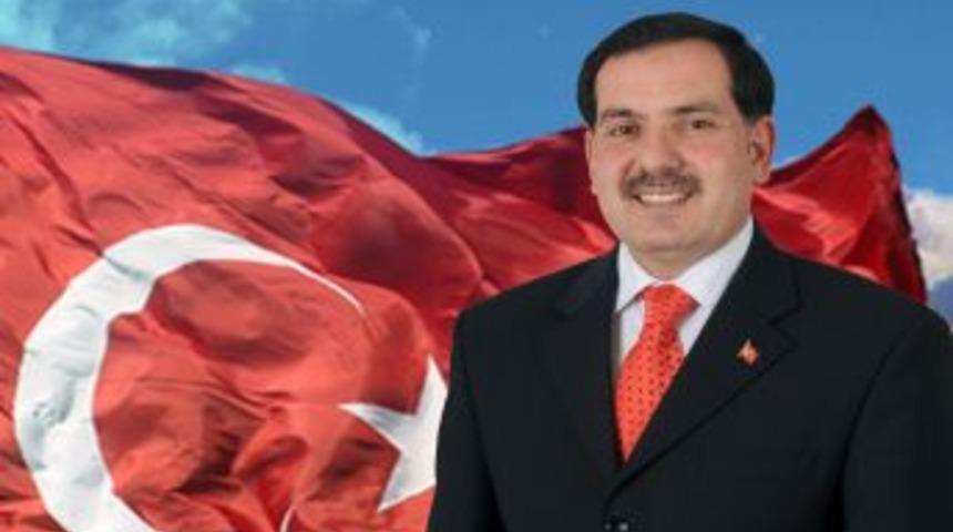 Başkan Zenbilci, Şehidin Mezarına Yapılan Saldırıyı Kınadı