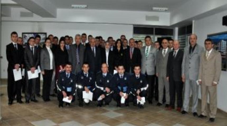 Belediye Memurları İ&ccedil;in Yemin T&ouml;reni D&uuml;zenlendi