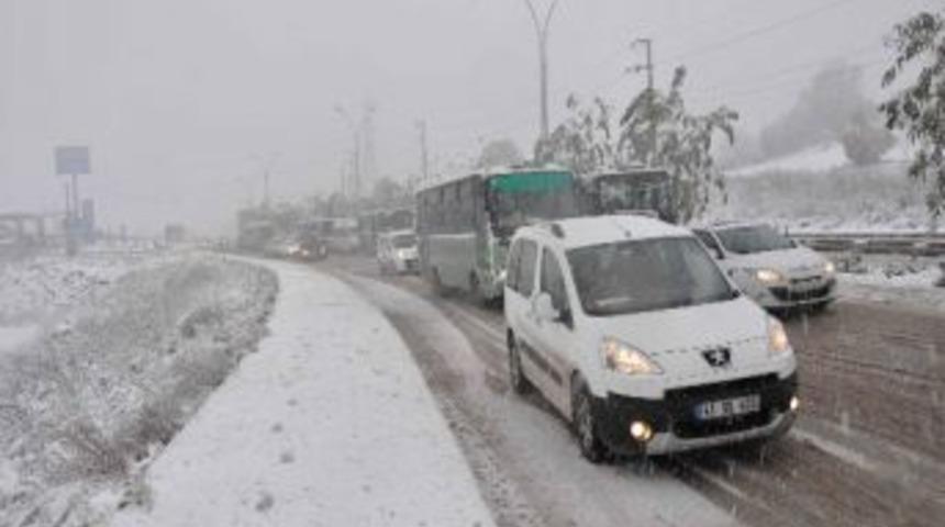 Kocaeli'de T&uuml;m Yollar A&ccedil;ık