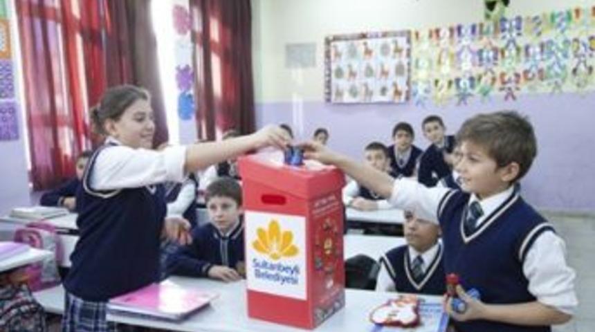 Okullarda piller toplanıyor