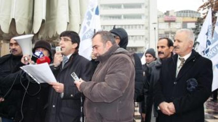 2013 Yılı B&uuml;t&ccedil;esi Emek&ccedil;inin B&uuml;t&ccedil;esi Değildir