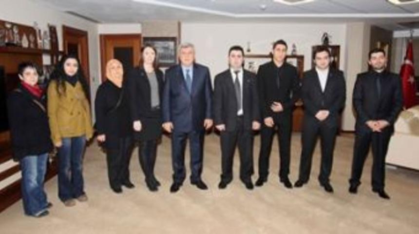 Başkandan gen&ccedil;lere tavsiyeler