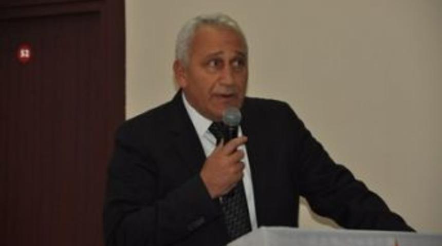 Ustaoğlu: Başiskele&rsquo;nin Kaptanı Ayaz&rsquo;dır