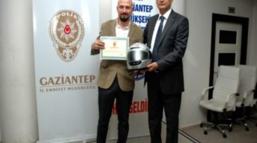 'Bir Kask Bir Can Kurtarır' Projesi Hayata Ge&ccedil;irildi