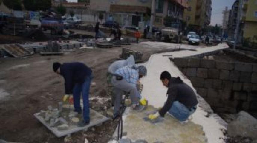 Viranşehir&rsquo;de Emiroğlu Caddesi Yenileniyor