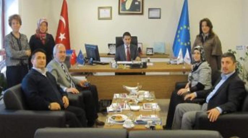 Başkan Sara&ccedil;oğlu Tkdk&rsquo;yı Ziyaret Etti