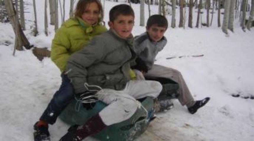 &Ouml;ğrencilerin Kayak Keyfi