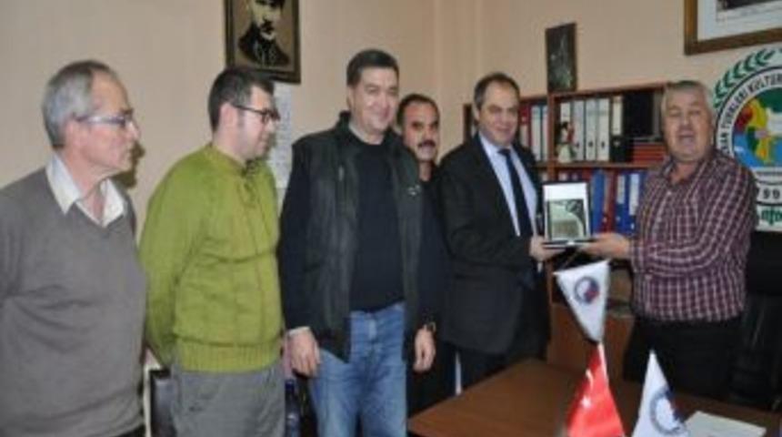 Başkan Dalgı&ccedil; Balkan T&uuml;rkleri Derneğini Ziyaret Etti