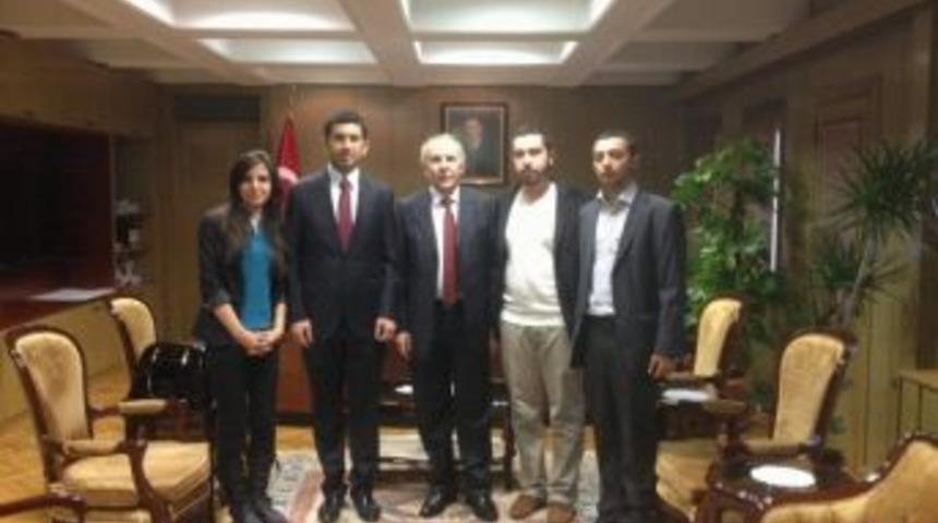 Hk&uuml; &Ouml;ğrencileri Vali Ata&rsquo;yı Ziyaret Etti