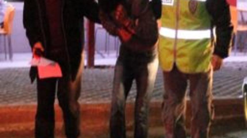 20 Liralık Cep Telefonu, Kapka&ccedil;&ccedil;ıları Yakalattı