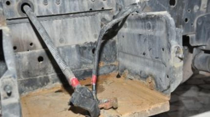 Aksaray'da Ak&uuml; Hırsızlığı