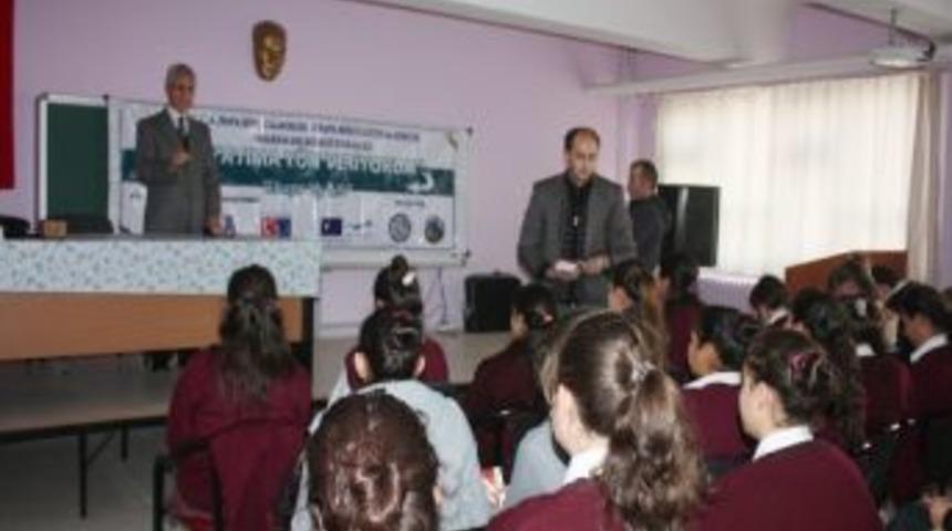 Kula'da "hayatıma Y&ouml;n Veriyorum Gen&ccedil;lik Projesi" Devam Ediyor