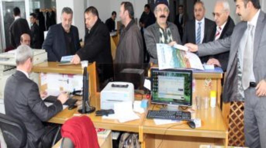 Paland&ouml;ken Belediyesi, 2013 Yılı Şehir Takvimini G&uuml;ncelleyerek Yeniden Dağıttı