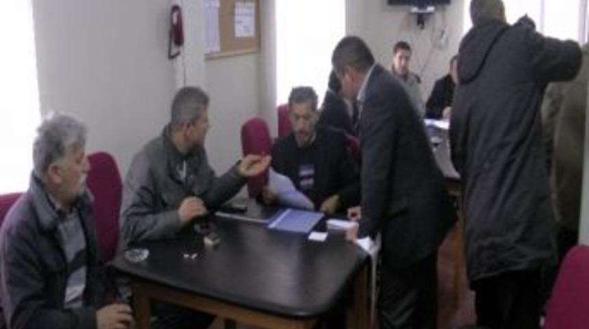 D&uuml;zce'de Alan Bazlı Desteklemeden Yararlanmak İsteyen &Ccedil;ift&ccedil;iler Uzun Kuyruk Oluşturdu