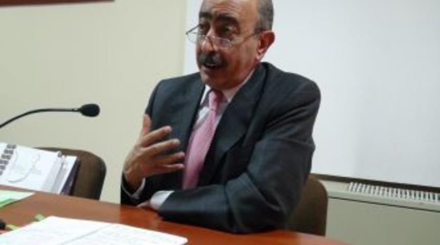 Cizre&rsquo;de Okur-yazar Buluşmasına Yoğun Ilgi