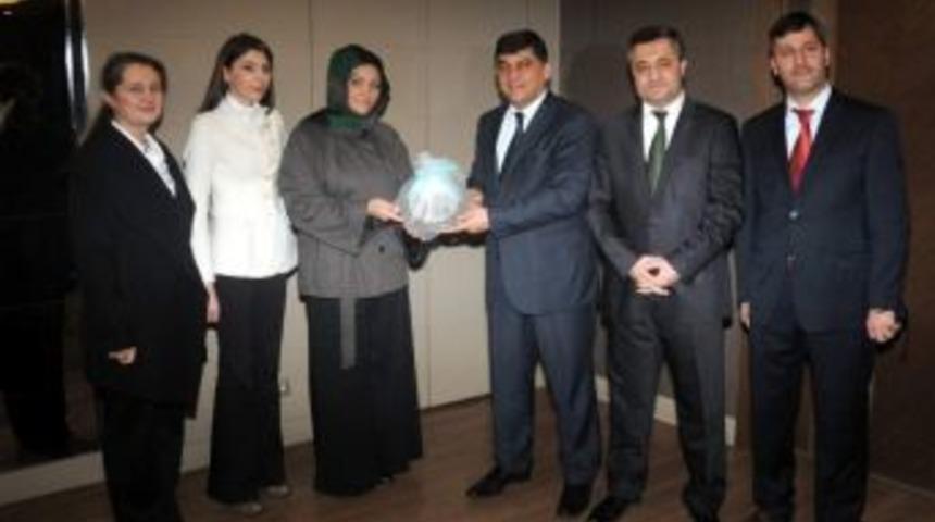 Başkan Fadıloğlu İlk&ouml;ğretim Okulu Y&ouml;neticilerini Kabul Etti