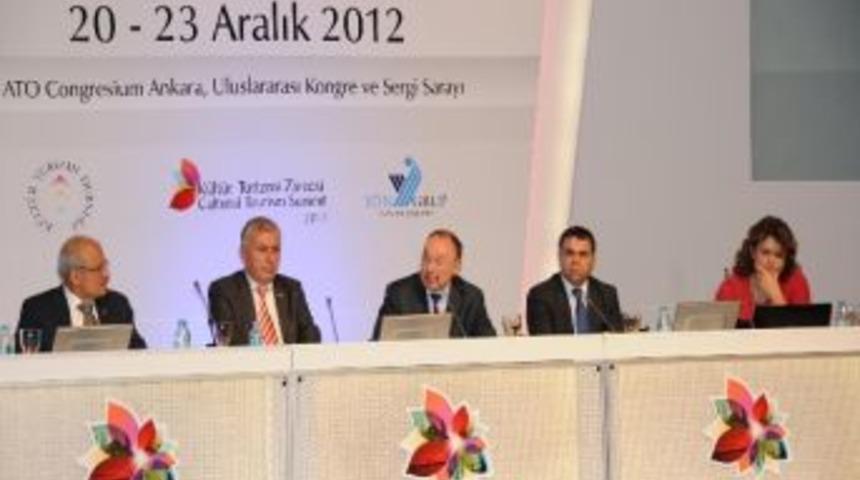 Tarsus, K&uuml;lt&uuml;r Turizmi Zirvesi Ve Fuarı'nda Tanıtıldı