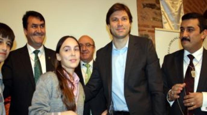 Sağlam: Devreyi &Uuml;&ccedil; Puanla Kapatıp, &Uuml;sttekilerle Puan Farkını Kapatmak Istiyoruz