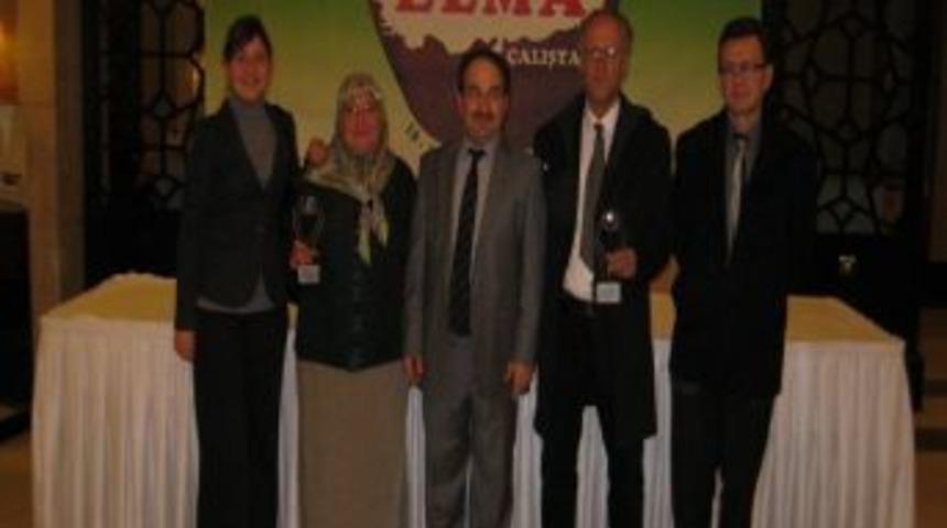 Yılın Kadın &Ccedil;ift&ccedil;isine Bir &Ouml;d&uuml;l Daha