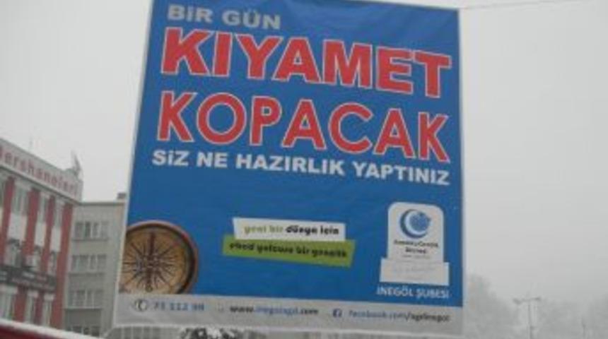 Anadolu Gen&ccedil;lik'ten "kıyamet Afişi"