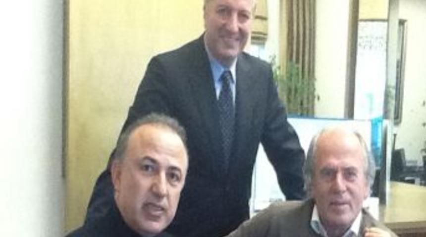 &Ccedil;aykur Rizespor, Mustafa Denizli Ile Anlaştı