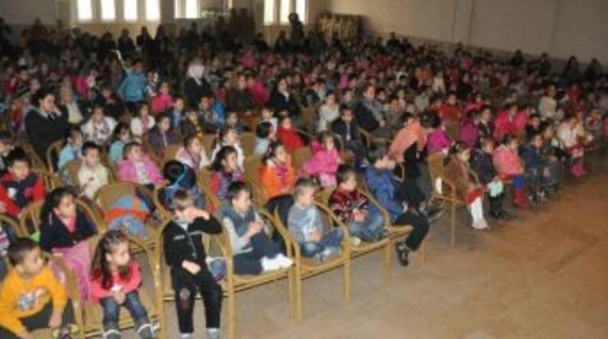 Tiyatro Oyunu İle Miniklere Hijyen Bilinci Kazandırıldı