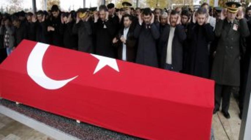 82 Yaşındaki Kore Gazisi Toprağa Verildi