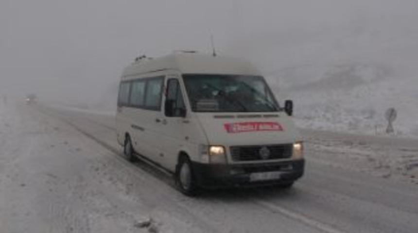 Zonguldak-Ereğli Karayolunda Kar Yağışı