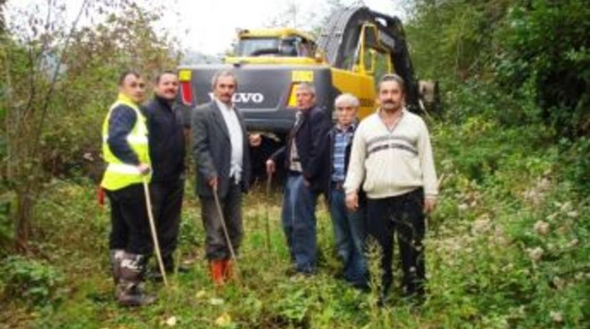 Eynesil'de İki K&ouml;y Birbirine Bağlandı