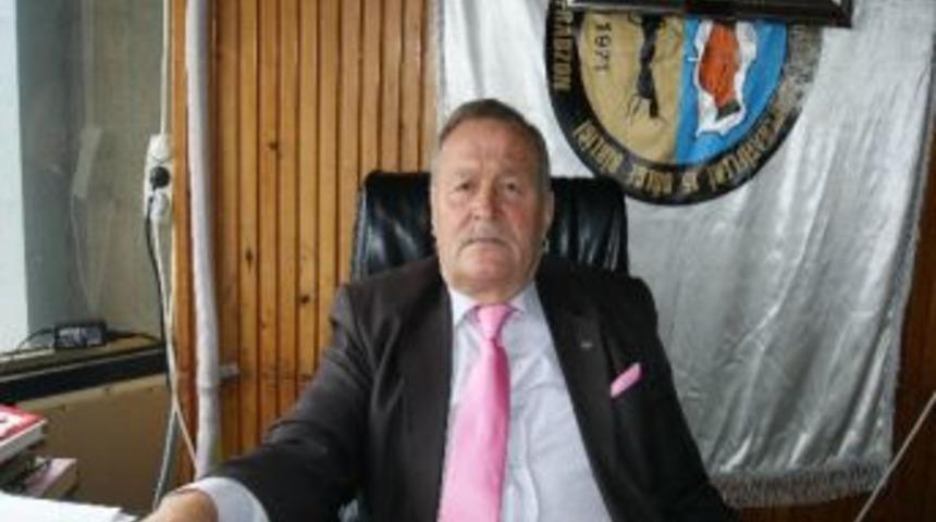 Eynesil Esnafının Kredisi Kapandı