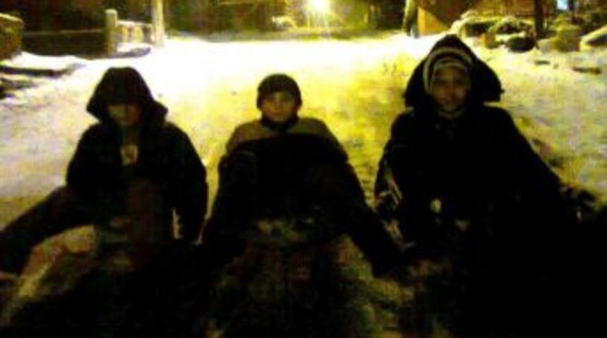 &Ccedil;ocukların Kar Keyfi