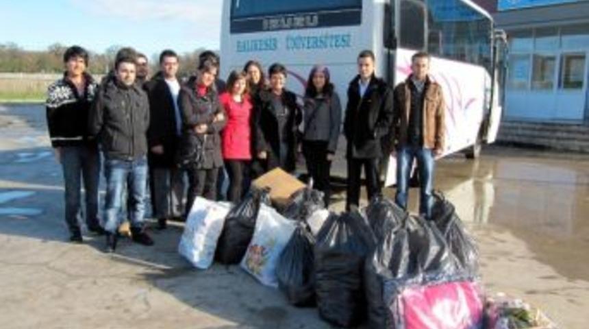 K&ouml;y Okuluna Kitap Desteği