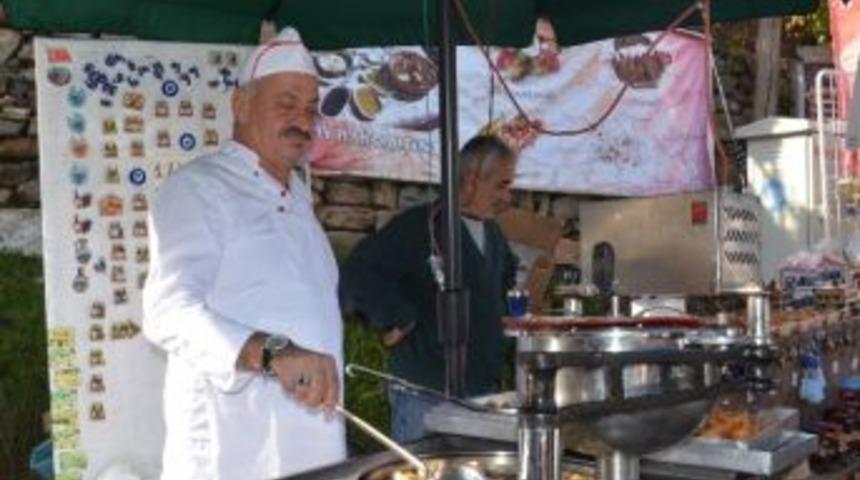 Şirince&rsquo;de &ldquo;kıyamet Lokması&rdquo; D&ouml;kt&uuml;r&uuml;ld&uuml;