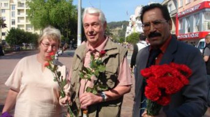 Din G&ouml;revlileri, 3 Dilde Turistlere G&uuml;llerin Efendisi'ni Anlatacak