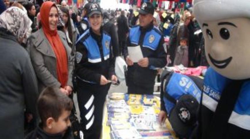 Polisten Vatandaşa: Dolandırıcı Ve Hırsızlara Karşı Siz De Dikkatli Olun