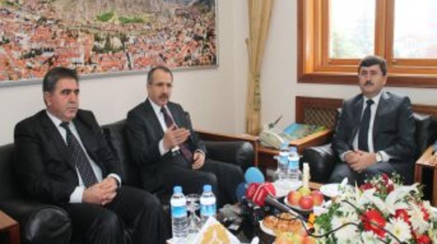 Bakan Din&ccedil;er: D&uuml;nya Hızla Gelişirken T&uuml;rkiye Gecikti